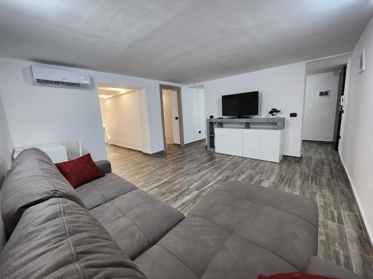 Don Vito'S Home, Dsg2 Short Lets, 250 Mt Metro Palermo Exterior photo